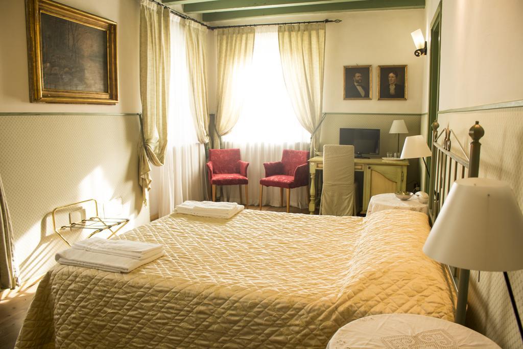 Villa Vecelli Cavriani Mozzecane Exterior foto